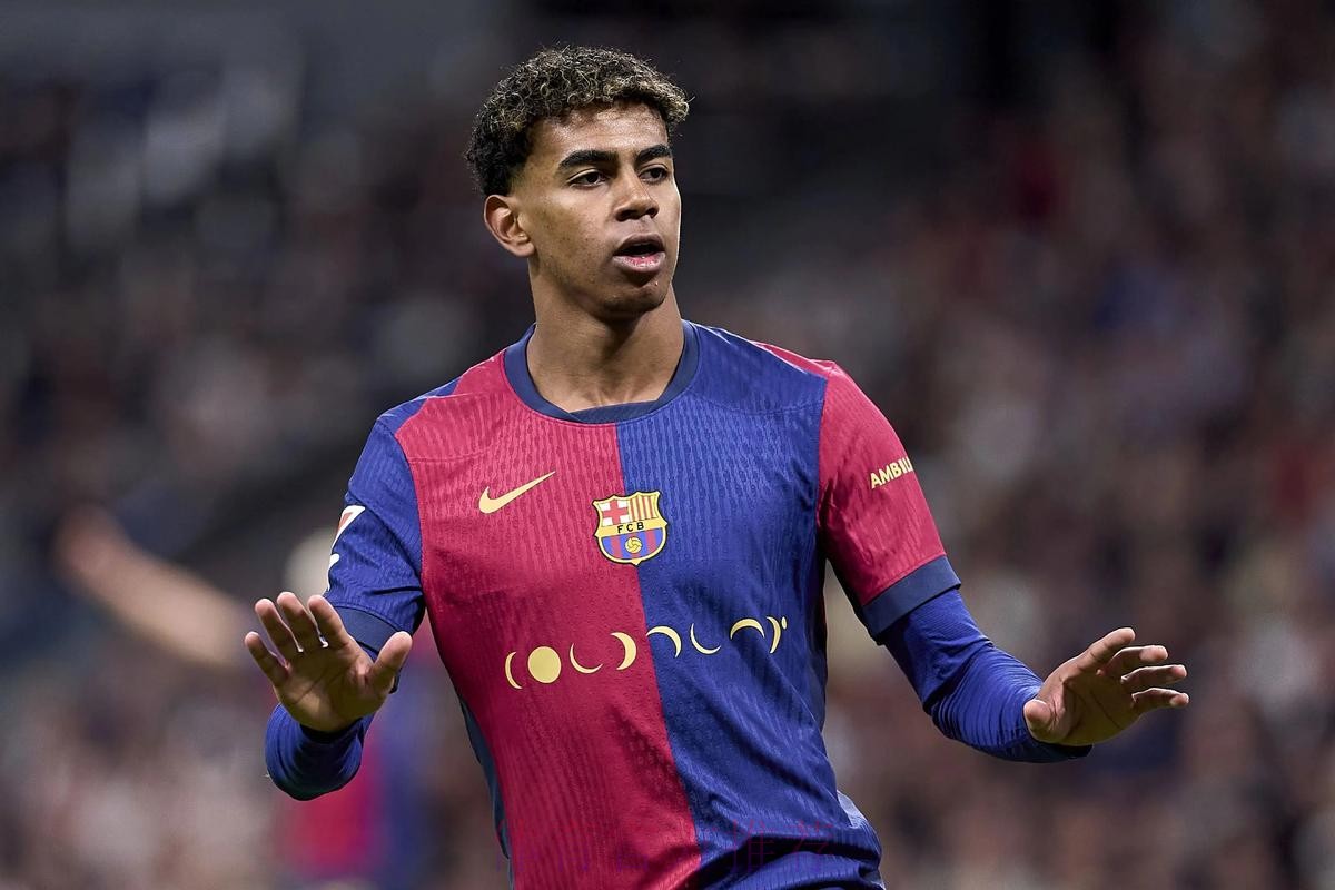 皇马继续关注拉菲尼亚 利兹联可能会在明夏放人 皇马继续关注拉菲尼亚 利兹联可能会在明夏放人