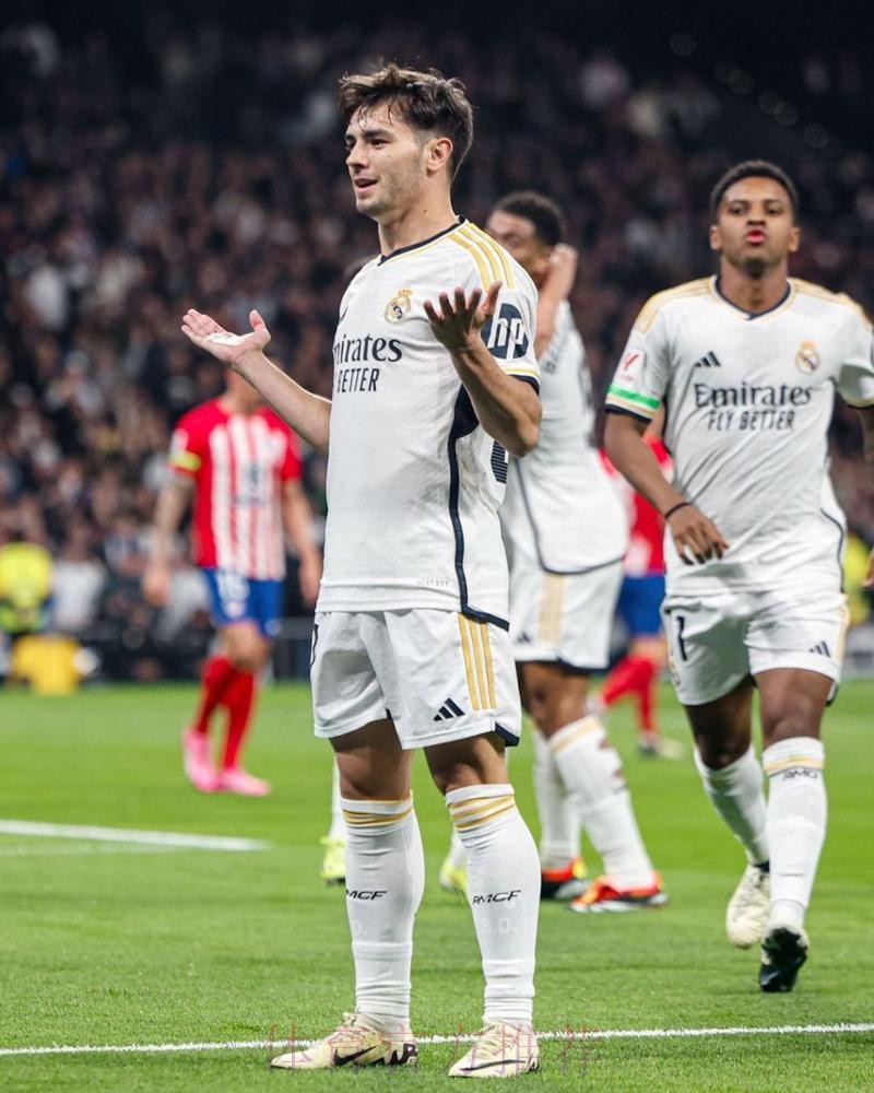 里程碑!卡瓦哈尔已经代表皇马出战了200场西甲 里程碑!卡瓦哈尔已经代表皇马出战了200场西甲